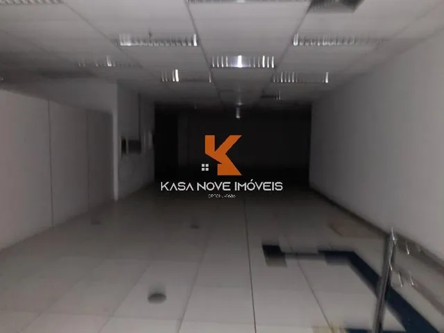 Imagem 14: Espaço Comercial de Alto Padrão na Pituba: 12 Salas, 8 Banheiros, 1.216 m² em