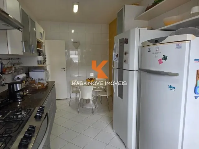Imagem 8: Apartamento Luxuoso de 4 Quartos na Pituba, Salvador-BA: 2 Suítes, 2 Salas, 5 Banheiros