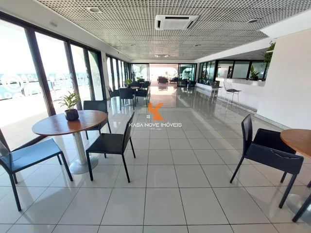 Imagem 2: Venda de Apartamento de Luxo no Bairro Comércio em Salvador-BA: 1 quarto, 1 suíte, 2