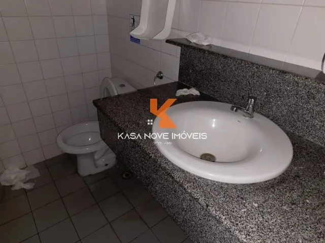 Imagem 13: Oportunidade Única: Loja Comercial na Pituba, Salvador-BA, 12 Salas, 8 Banheiros, 1.216