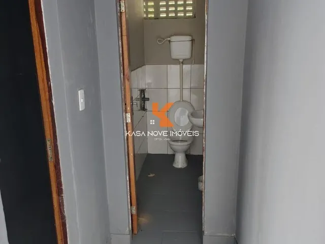 Imagem 4: Galpão Comercial para Locação em Salvador-BA na Vila Laura com 1 Sala, 1 Banheiro e