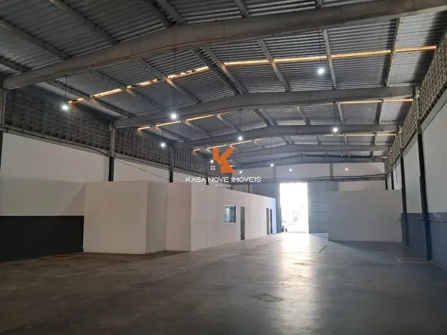 Imagem 9: Galpão Comercial para Locação em Salvador-BA, Bairro Dom Avelar: 3 Salas, 2 Banheiros
