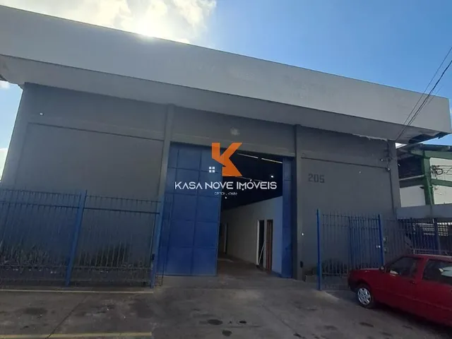 Imagem 8: Galpão Comercial para Locação em Salvador-BA, Bairro Dom Avelar: 3 Salas, 2 Banheiros
