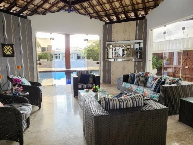 Imagem 6: Casa de Luxo à Venda em Condomínio Exclusivo no Itaigara: 5 Quartos, 5 Suítes, 3