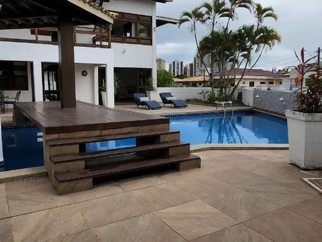 Imagem 12: Casa de Luxo à Venda em Condomínio Exclusivo no Itaigara: 5 Quartos, 5 Suítes, 3