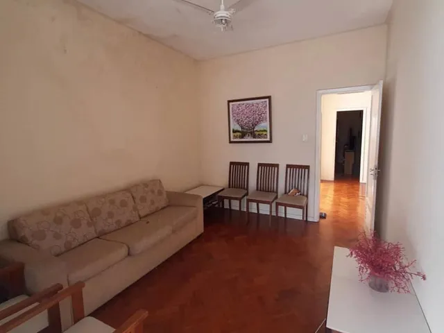 Imagem 6: Imóvel à Venda em Salvador-BA: Casa com 7 Quartos e 3 Suítes no Bairro Dois de Julho!