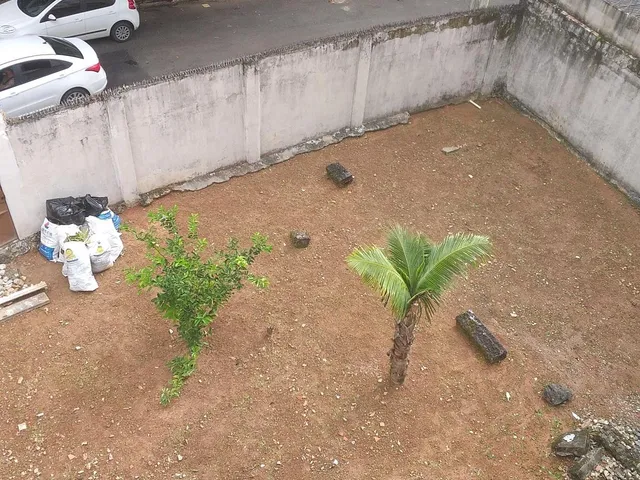 Imagem 7: Aluguel de Imóvel Exclusivo: Casa de 3 quartos no Jardim Apipema, Salvador-BA, com