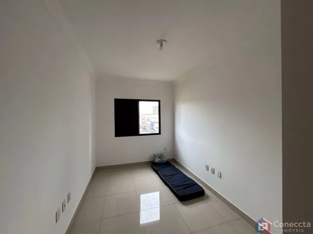 Imagem 12: Apartamento com 3 dormitórios para alugar, 110 m² por R$ 2.675,00 - Centro - Patos de