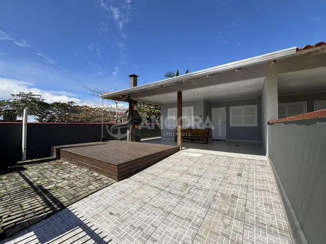 Imagem: Casa a venda, 3 quartos sendo 1 suíte