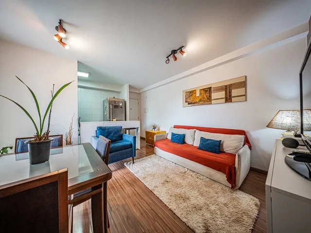 Imagem: O apartamento possui 3 Dormitórios, 1 Suíte, 2 Banheiros,