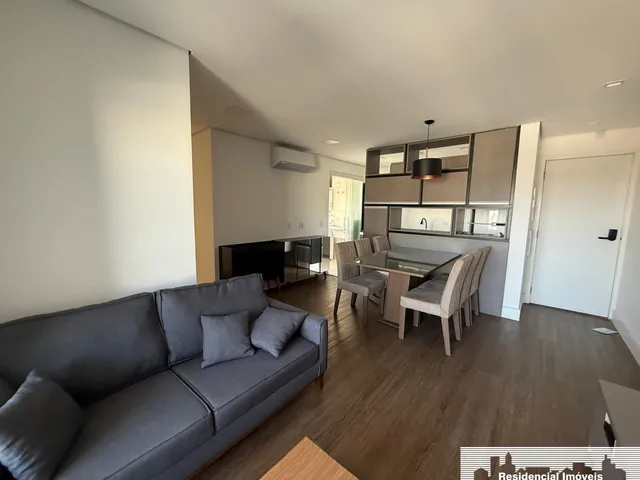 Imagem: O apartamento possui 2 Dormitórios, 1 Suíte, 1 Banheiro,