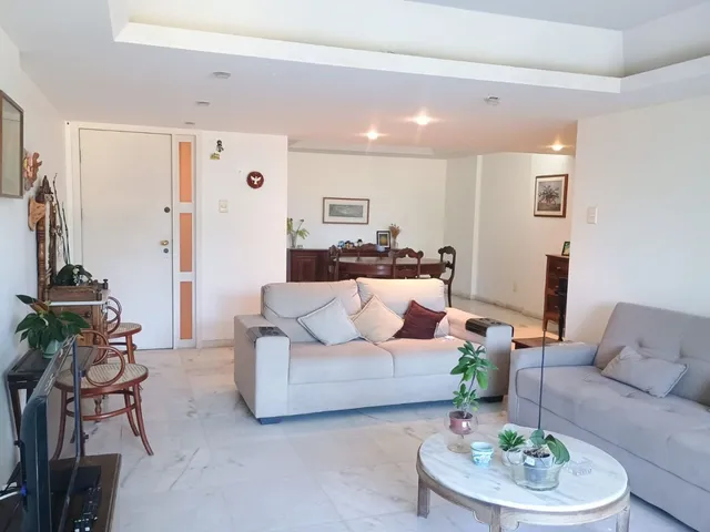 Imagem 3: Apartamento a venda com 4 quartos na beira mar de Boa viagem. 203 m² por R$ 1.700.000