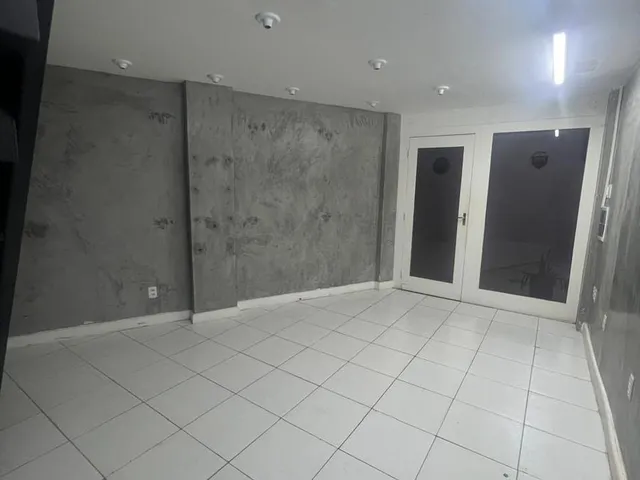 Imagem 7: Centro Comercial do Imbuí, Loja U, Imbuí. Venha montar seu negócio aqui!! Visite!!