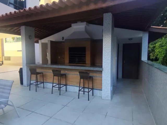 Imagem 3: Cobertura duplex de alto padrão à venda na Pituba. Uma cobertura elegante, espaçosa
