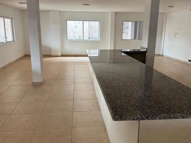 Imagem 3: Apartamento Semi-mobiliado com 2 Quartos em Esquina no Centro de Toledo