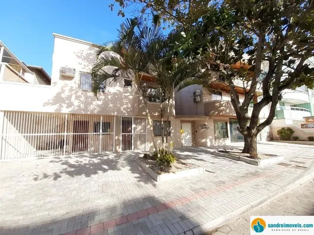 Imagem: Duplex em condomínio fechado a apenas 80