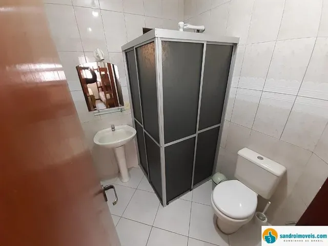 Imagem 3: Duplex em condomínio fechado a apenas 80 metros da praia de Bombas, Bombinhas-SC. 2