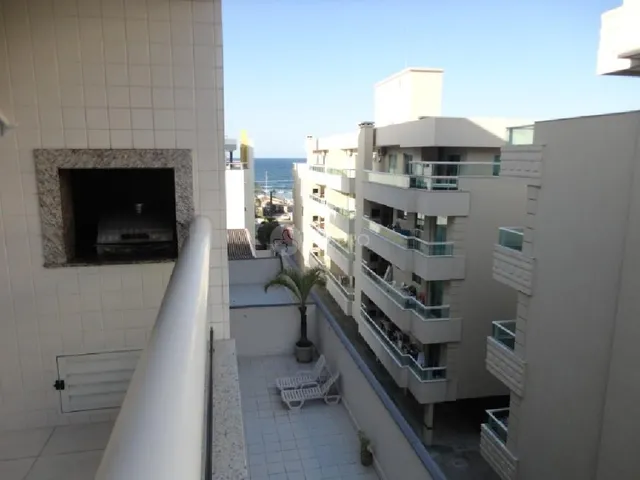 Imagem 10: LINDO APARTAMENTO 3 dormitórios na praia de Bombas