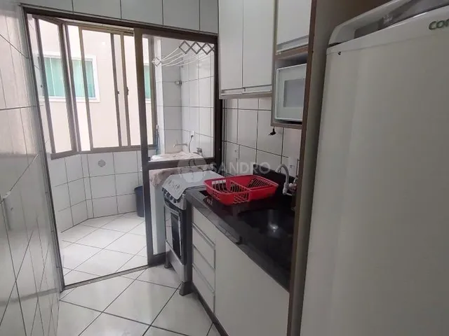 Imagem 2: Apartamento próximo à Praia de Bombas! 2 dormitórios, cozinha completa, churrasqueira