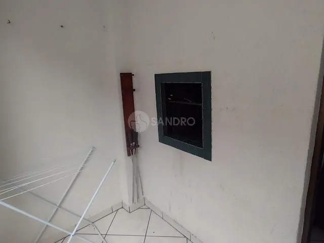 Imagem 12: Apartamento próximo à Praia de Bombas! 2 dormitórios, cozinha completa, churrasqueira