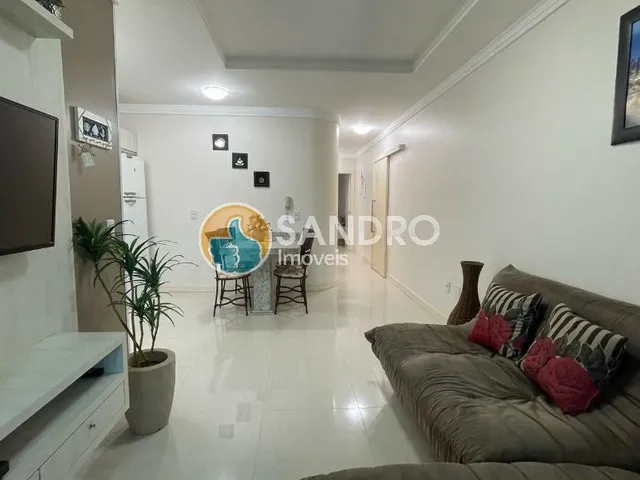 Imagem 2: Apartamento de 2 Quartos na Praia de Bombas!