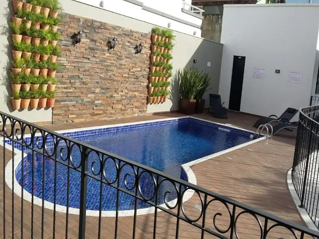 Imagem: Apto localizado na Avenida Fragata com piscina