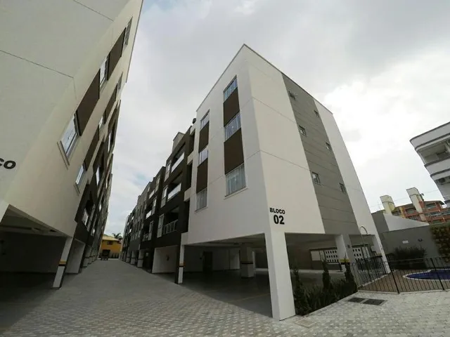 Imagem 12: Apto localizado na Avenida Fragata com piscina no condominio