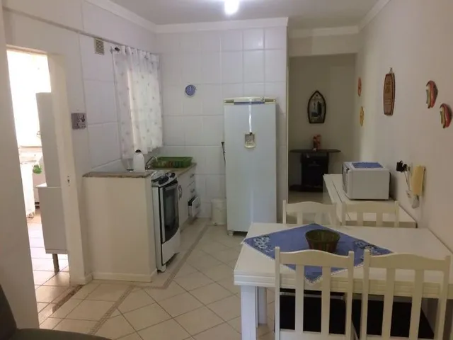 Imagem 9: Apartamento na Praia de Bombas!