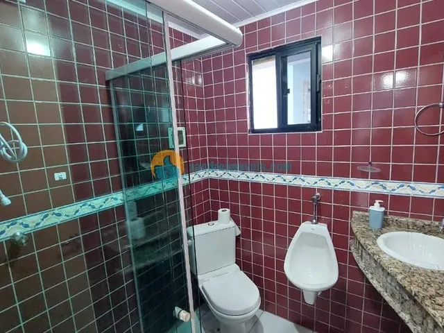 Imagem 5: Ampla casa completamente climatizada, com 5 dormitórios, área de lazer com piscina