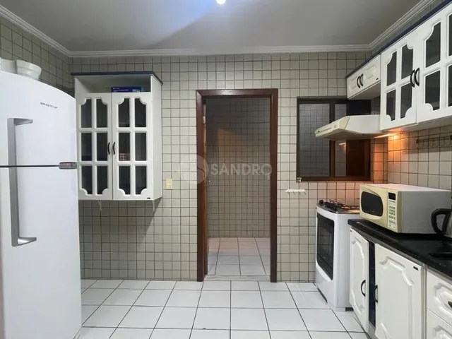 Imagem 7: Amplo apartamento 3 quartos frente para Avenida