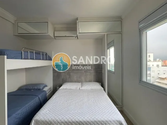 Imagem 3: Apartamento com 2 Quartos à Venda em Bombinhas