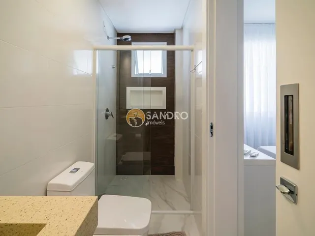 Imagem 5: Ampla Cobertura com piscina, na Praia de Mariscal!