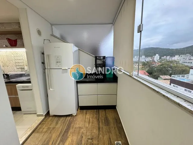 Imagem 13: Cobertura de Alto Padrão À Venda em Bombas - 234M², 3 Suítes, Mobiliado e a 230M da Praia!