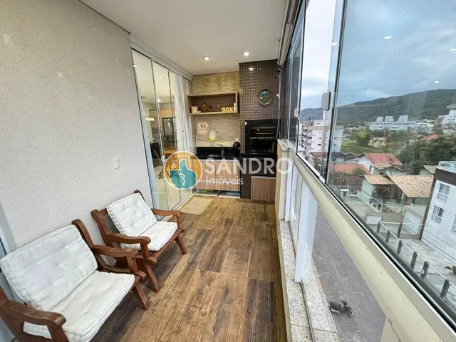 Imagem 12: Cobertura de Alto Padrão À Venda em Bombas - 234M², 3 Suítes, Mobiliado e a 230M da Praia!