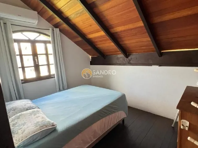 Imagem 7: Casa Grande com Piscina para Temporada em Bombinhas - 4 Quartos, Próxima à Praia de