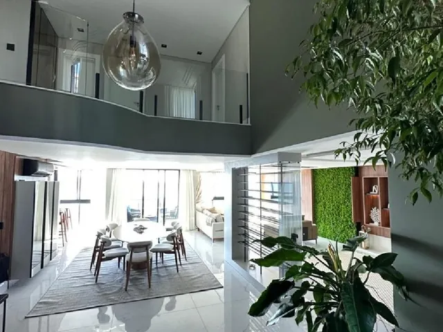 Imagem 6: Casa de Luxo com Vista Mar à Venda no Condomínio Panorâmico em Bombinhas - 4 Suítes e