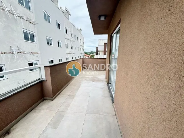 Imagem 6: Cobertura no Edifício Punta Del Este em Bombas - 3 Quartos, Sacadas com Vidro e