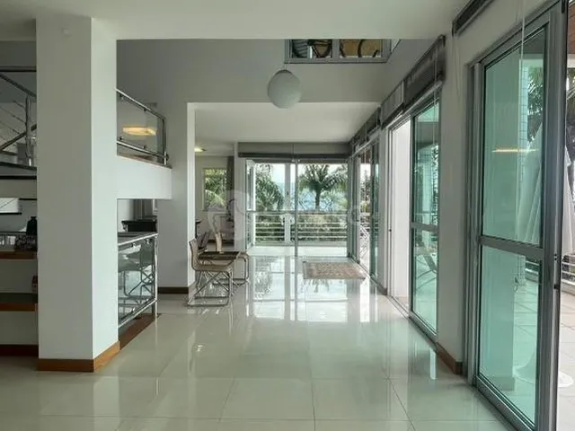 Imagem 8: Casa Duplex de Luxo em Bombinhas