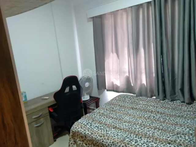 Imagem 8: Descubra o conforto do Apartamento 101 no Edifício Godoy, localizado a apenas 400 metros