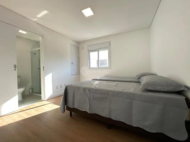 Imagem 3: Lindo Apartamento Alto Padrão a 200m do mar em Bombas