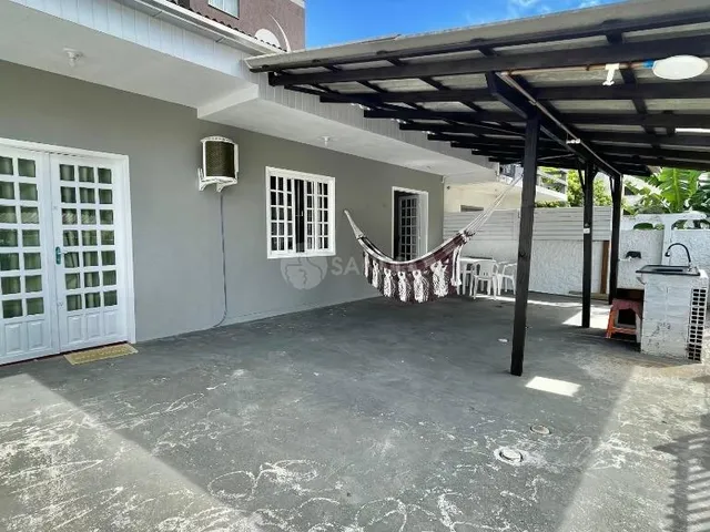 Imagem: Casa 3 Quartos a 140m da Praia de Bombas