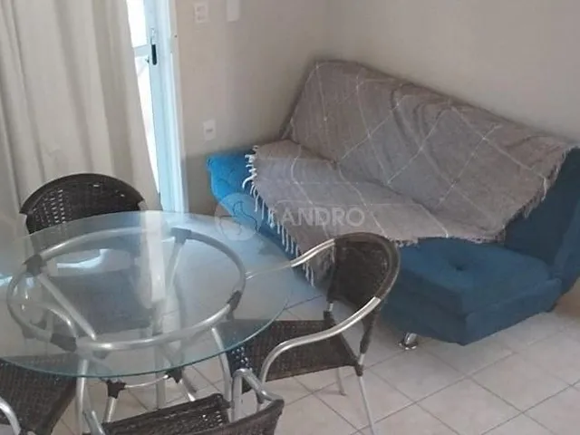 Imagem 2: Apartamento 2 Dormitórios a 50m da praia de Bombas