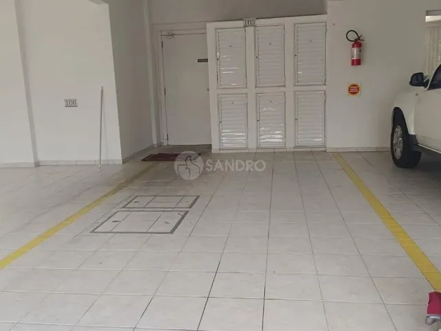 Imagem 4: Apartamento de Temporada em Bombinhas - 2 Quartos, 150m da Praia de Bombas