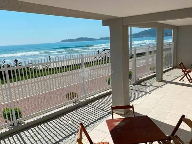 Imagem 3: Casa Beira-Mar para Aluguel de Temporada em Bombas