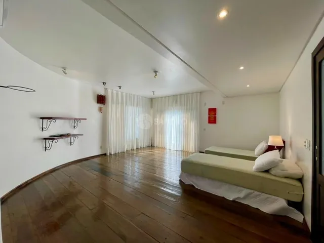 Imagem 7: Casa com Vista Mar à Venda em Bombinhas