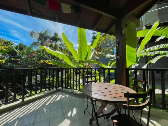 Imagem 12: Casa com Vista Mar à Venda em Bombinhas