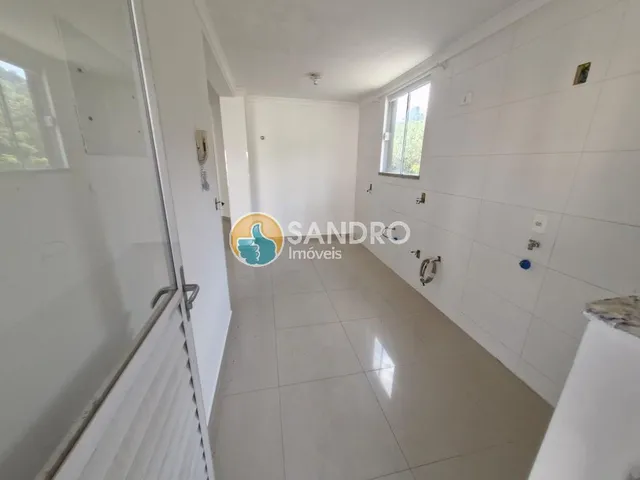 Imagem 3: Apartamento de 02 quartos com suíte e vaga de garagem à venda em Bombinhas-SC no bairro