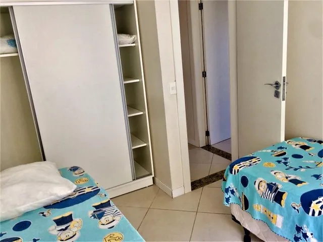 Imagem 10: Apartamento próximo ao mar! 3 dormitórios com ar-condicionado, sacada com vista mar
