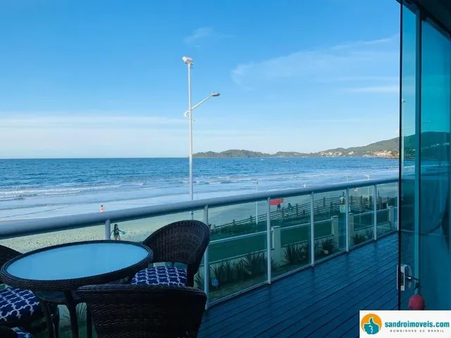 Imagem 2: Apto com 3 suites de frente para o mar em Bombas !