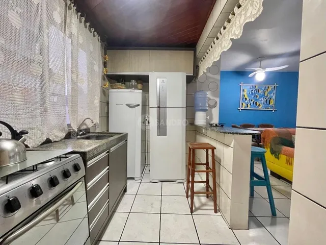Imagem 15: Apto na avenida principal de Bombas com terraço e vista para o Mar !
